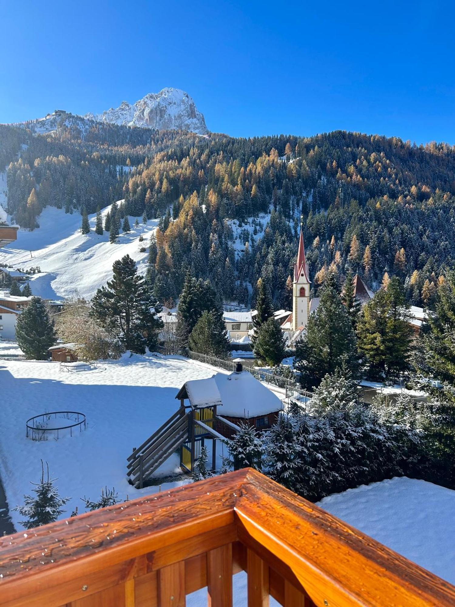 Residence Ravisa Dolomites Wolkenstein in Gröden Exterior foto